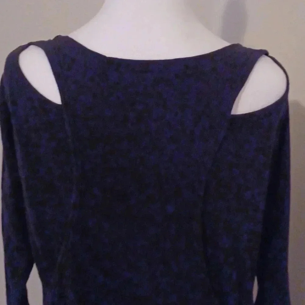 -- Workshop Republic Clothing Very cute back top Women's Size Small
